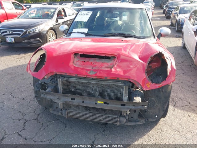 2009 MINI JOHN COOPER WORKS CLUBMAN WMWMM93569TF99483 Photo 5
