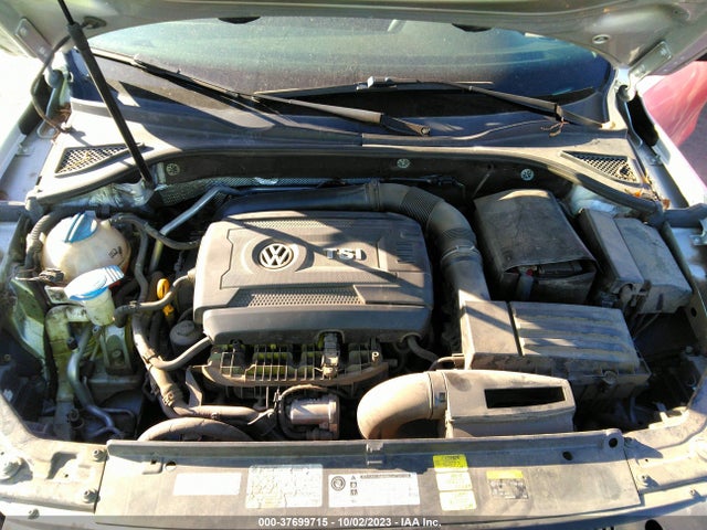 1VWAS7A35FC067858 Volkswagen Passat 1.8t S