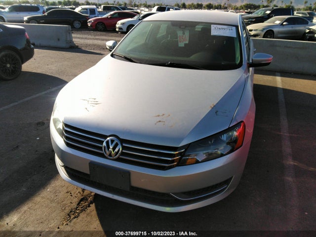 1VWAS7A35FC067858 Volkswagen Passat 1.8t S