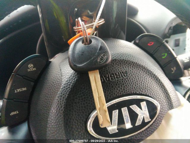 KNDJX3A58E7026792 KIA Soul !