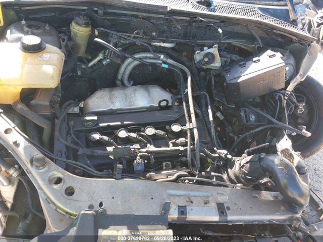 2005 FORD FOCUS ZX4 VIN: 1FAFP34N25W252310