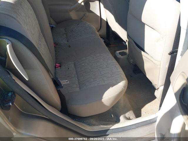 2005 FORD FOCUS ZX4 VIN: 1FAFP34N25W252310