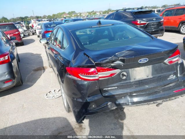 3FA6P0LU3KR240088 Ford Fusion Hybrid Se