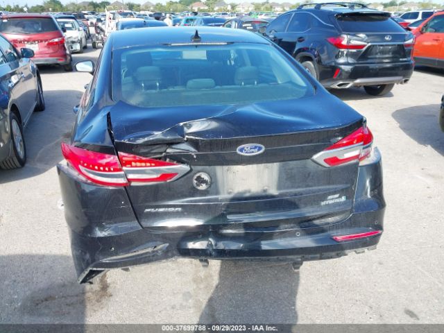 3FA6P0LU3KR240088 Ford Fusion Hybrid Se