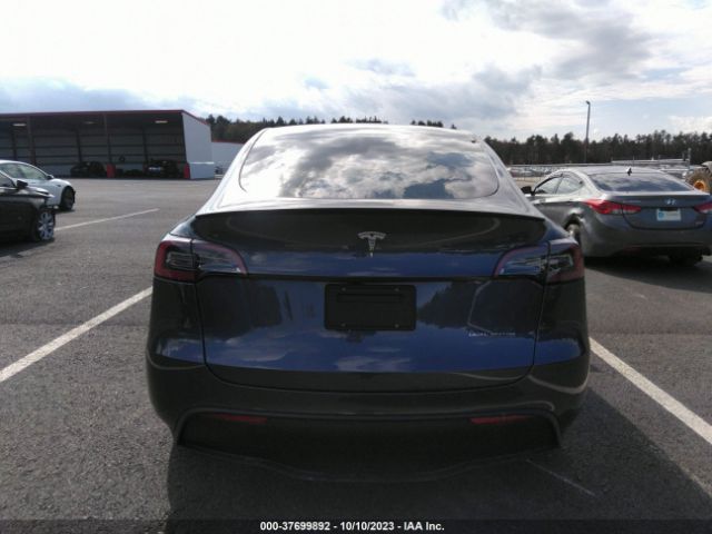 7SAYGDEF7PF692436 Tesla Model Y Performance