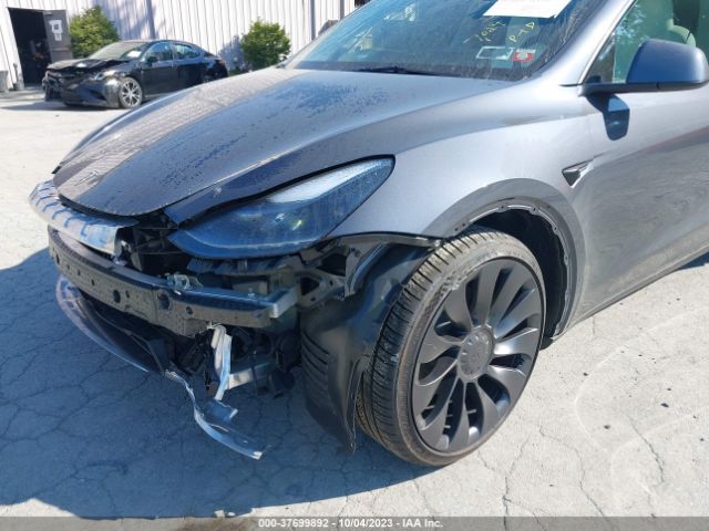 7SAYGDEF7PF692436 Tesla Model Y Performance
