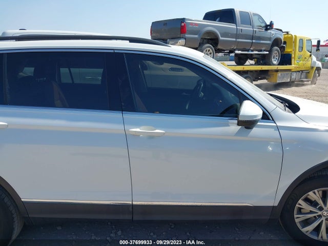 3VV2B7AX0JM186291 Volkswagen Tiguan Sel/se