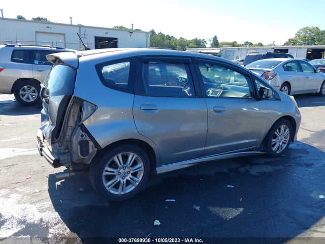 2009 HONDA FIT SPORT W/NAVI VIN: JHMGE886X9S027441