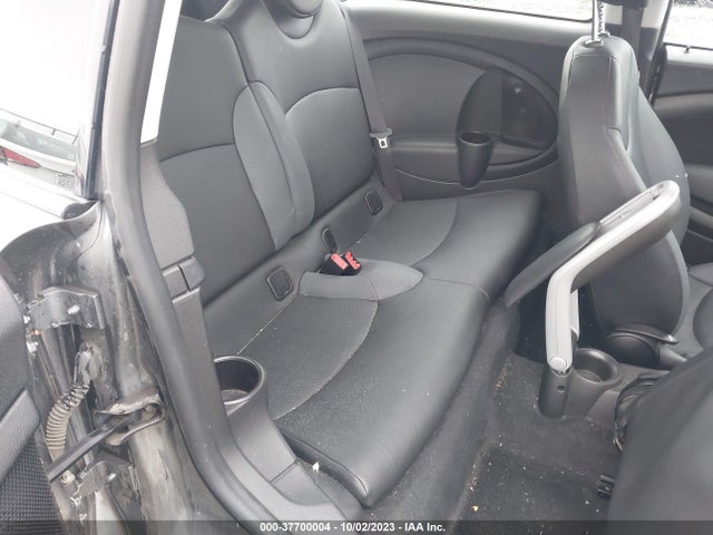 2010 MINI COOPER CLUBMAN WMWML3C54ATX51875 Photo 7