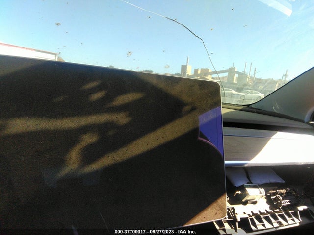 Tesla Model 3 Long Range 2021 5YJ3E1EB4MF083793 Image 15