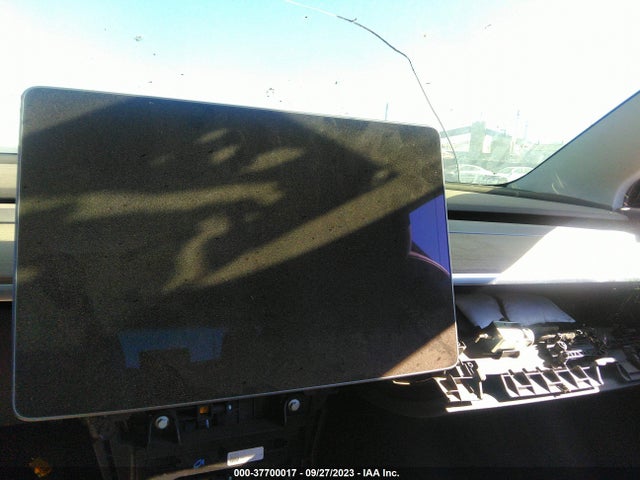 Tesla Model 3 Long Range 2021 5YJ3E1EB4MF083793 Image 18