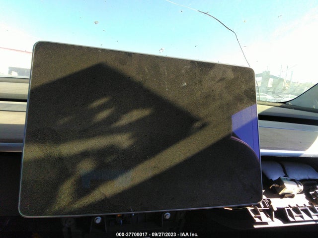 Tesla Model 3 Long Range 2021 5YJ3E1EB4MF083793 Image 7