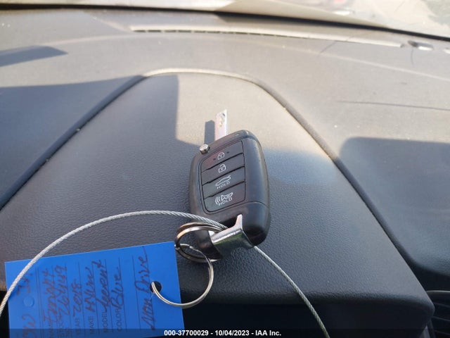 Hyundai Accent Sel 2018 3KPC24A39JE030517 Image 11