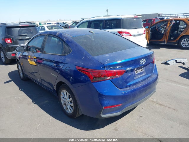 Hyundai Accent Sel 2018 3KPC24A39JE030517 Image 3