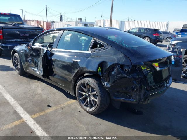 5YJ3E1EA1KF325251 Tesla Model 3 Range