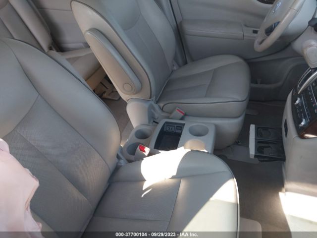 JN8AE2KP9F9123705 Nissan Quest Sv
