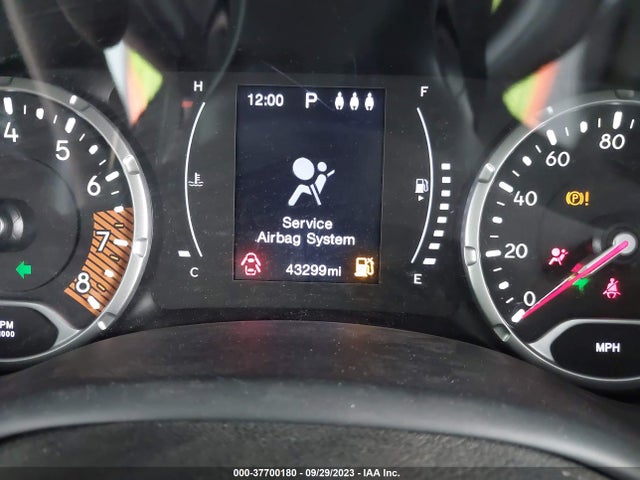 Jeep Renegade Latitude 2019 ZACNJABB0KPK65745 Image 15