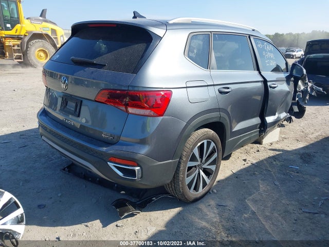 3VVPX7B25NM058967 Volkswagen TAOS SE