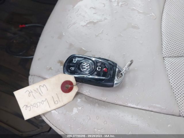1G4ZT5SS5KU102797 Buick Lacrosse Premium