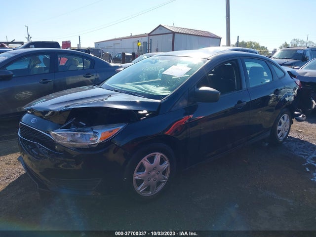 Ford FOCUS S 2017 1FADP3E22HL222175 Image 2