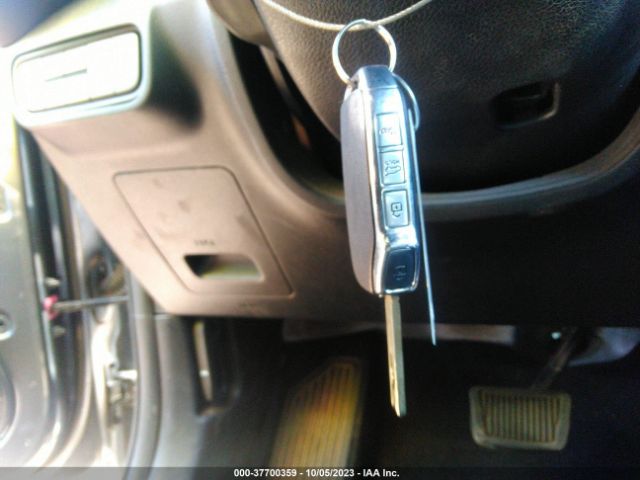 KNDJ23AU3M7796144 KIA SOUL S