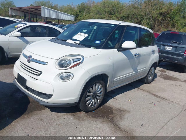 2014 FIAT 500L ZFBCFABHXEZ024364 Photo 1