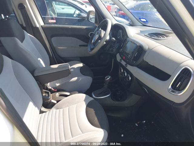 2014 FIAT 500L ZFBCFABHXEZ024364 Photo 4