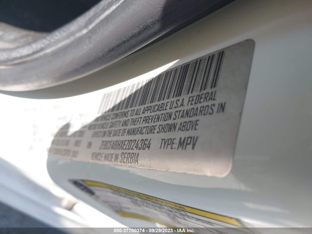 2014 FIAT 500L ZFBCFABHXEZ024364 Photo 8