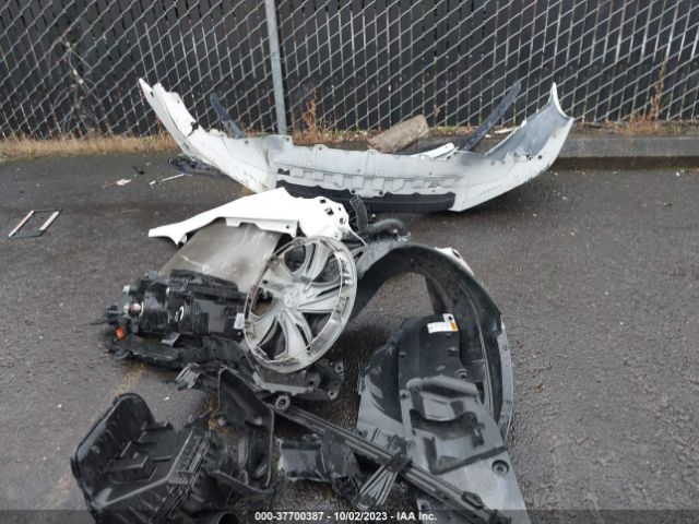 19XFC2F6XKE205201 Honda Civic Sedan Lx