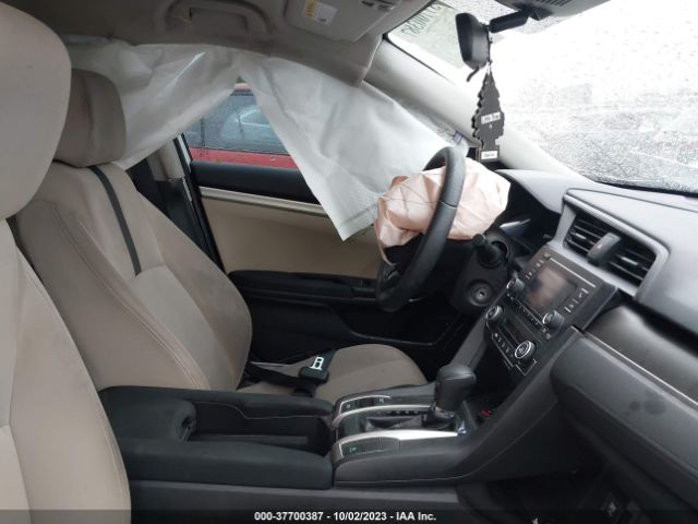19XFC2F6XKE205201 Honda Civic Sedan Lx