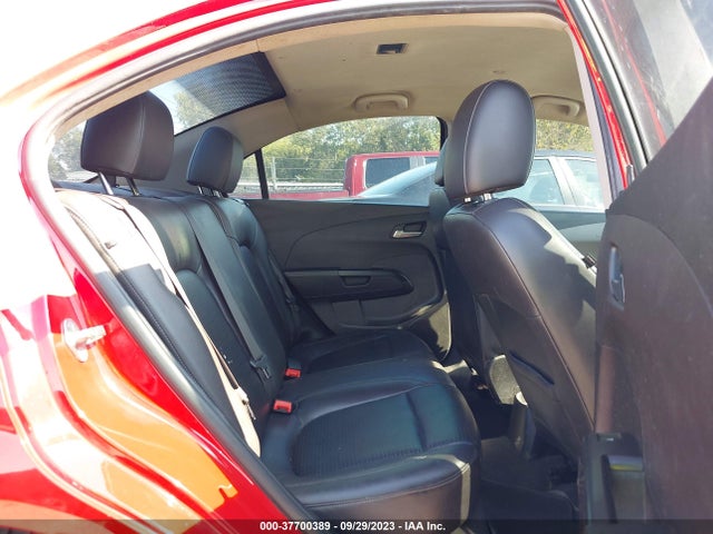 Chevrolet Sonic Premier 2019 1G1JF5SB3K4123195 Image 8