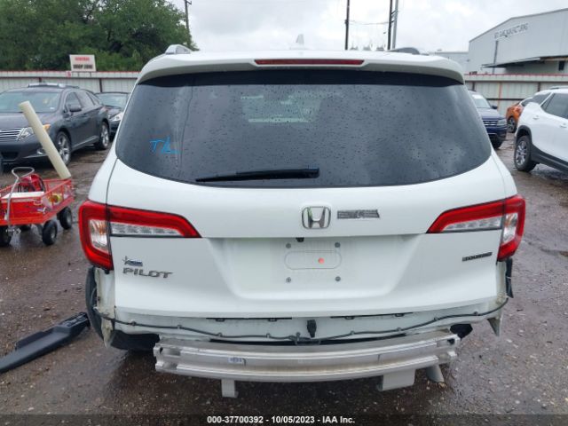 5FNYF5H62NB003465 Honda Pilot Touring 7-passenger