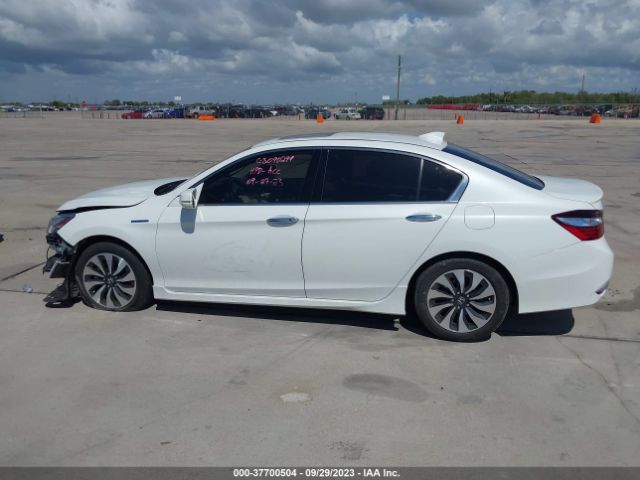 JHMCR6F77HC014934 Honda Accord Hybrid Touring
