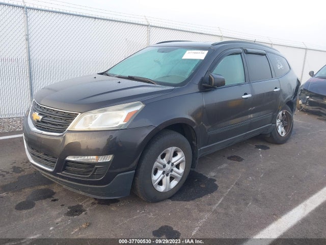 Chevrolet Traverse Ls 2016 1GNKVFKD4GJ241259 Image 2