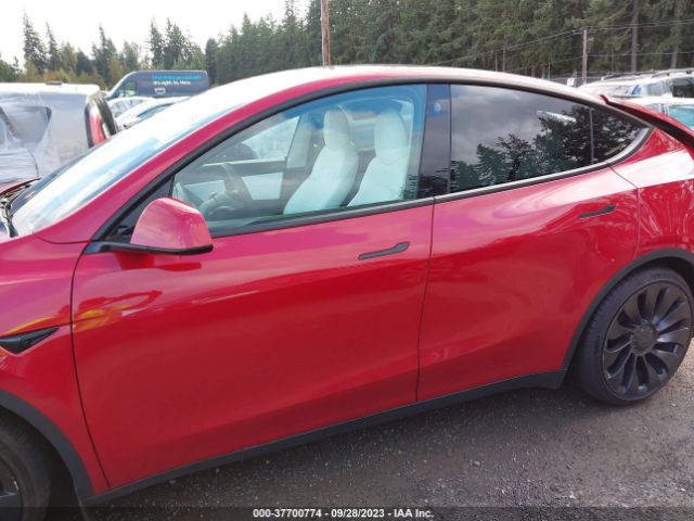 7SAYGDEF1NF416735 Tesla Model Y Performance