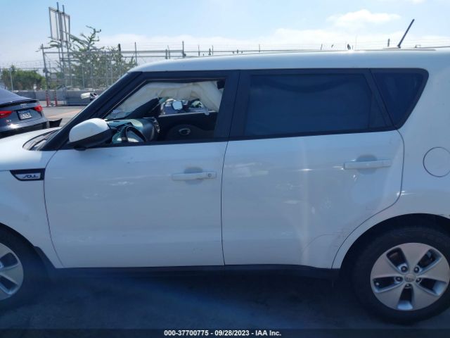 KNDJN2A29F7133843 KIA Soul Base