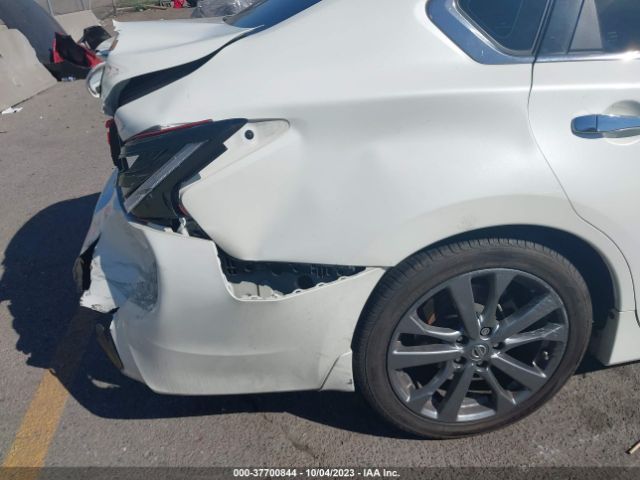 1N4AL3AP3JC474667 Nissan Altima 2.5 Sr