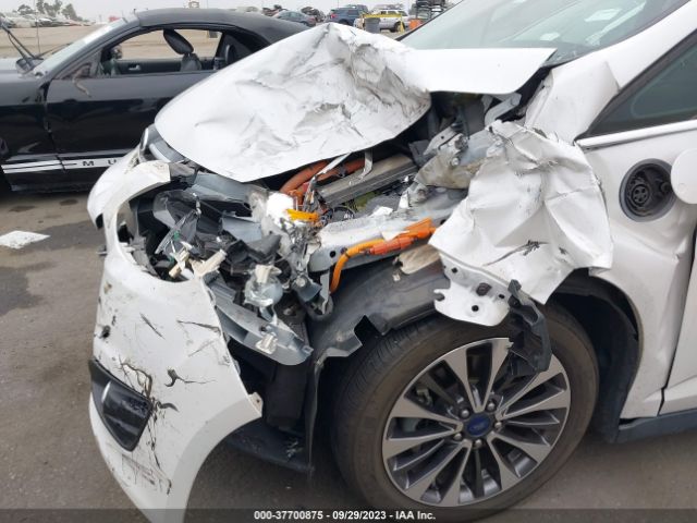 1FADP5FU3HL109914 Ford C-max Energi Titanium