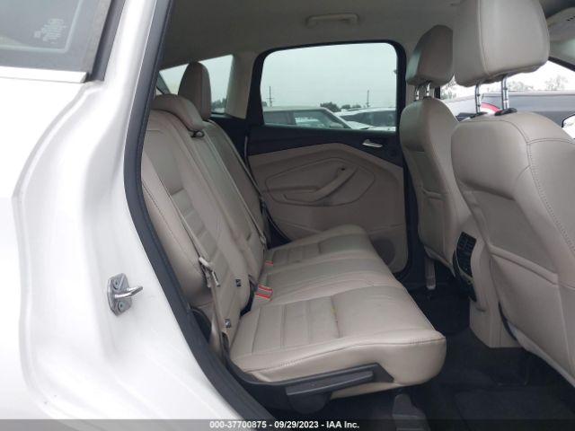 1FADP5FU3HL109914 Ford C-max Energi Titanium