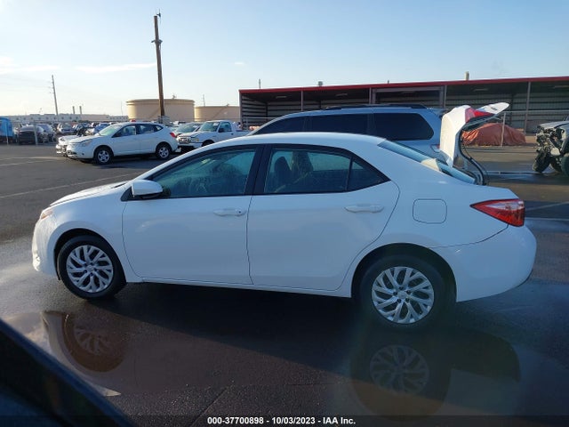 Toyota Corolla Xle 2019 5YFBURHE6KP902405 Image 14