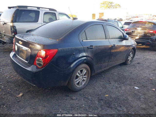 Chevrolet SONIC LT 2015 1G1JC5SH6F4131018 Image 4
