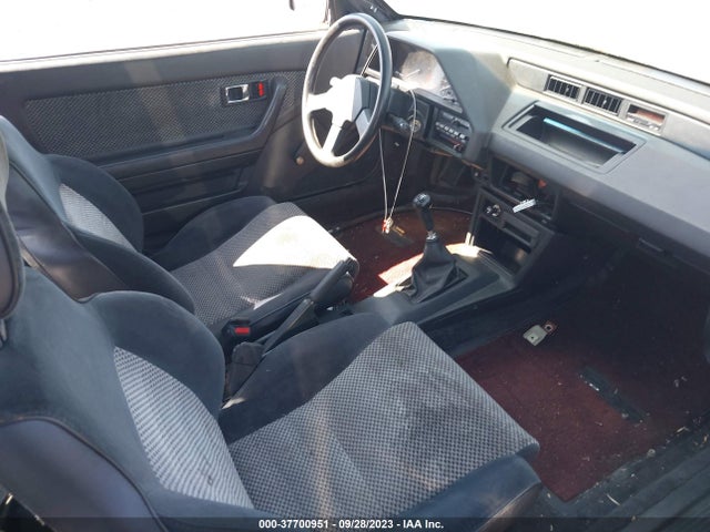 1987 HONDA CIVIC 1500 CRX SI VIN: JHMEC134XHS018036