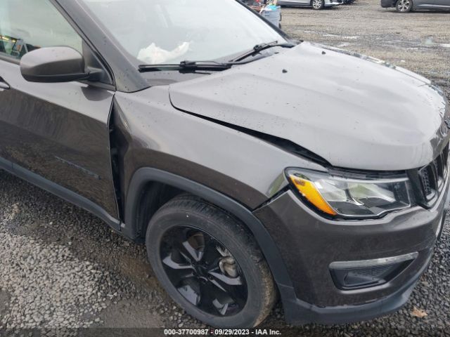 3C4NJDBB5JT433634 Jeep Compass Altitude