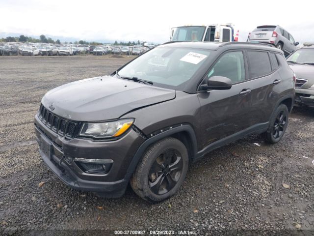 3C4NJDBB5JT433634 Jeep Compass Altitude