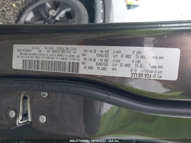 3C4NJDBB5JT433634 Jeep Compass Altitude