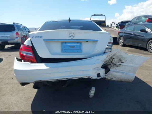 WDDGJ4HB7FG363250 Mercedes-Benz C-class C 250