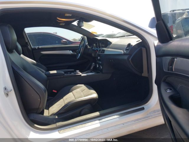 WDDGJ4HB7FG363250 Mercedes-Benz C-class C 250