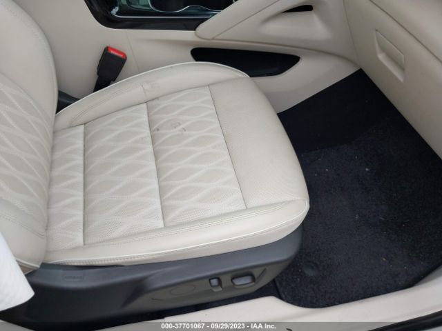 LRBFZSR48ND069941 Buick Envision Avenir