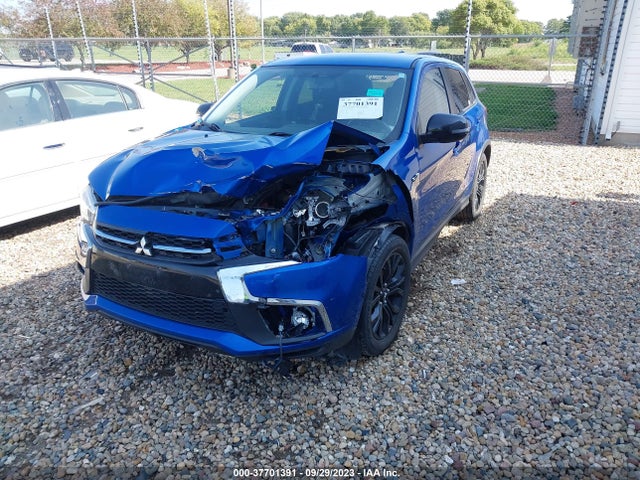 JA4AR3AU5JU011433 Mitsubishi Outlander Sport 2.0