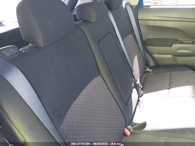 JA4AR3AU5JU011433 Mitsubishi Outlander Sport 2.0
